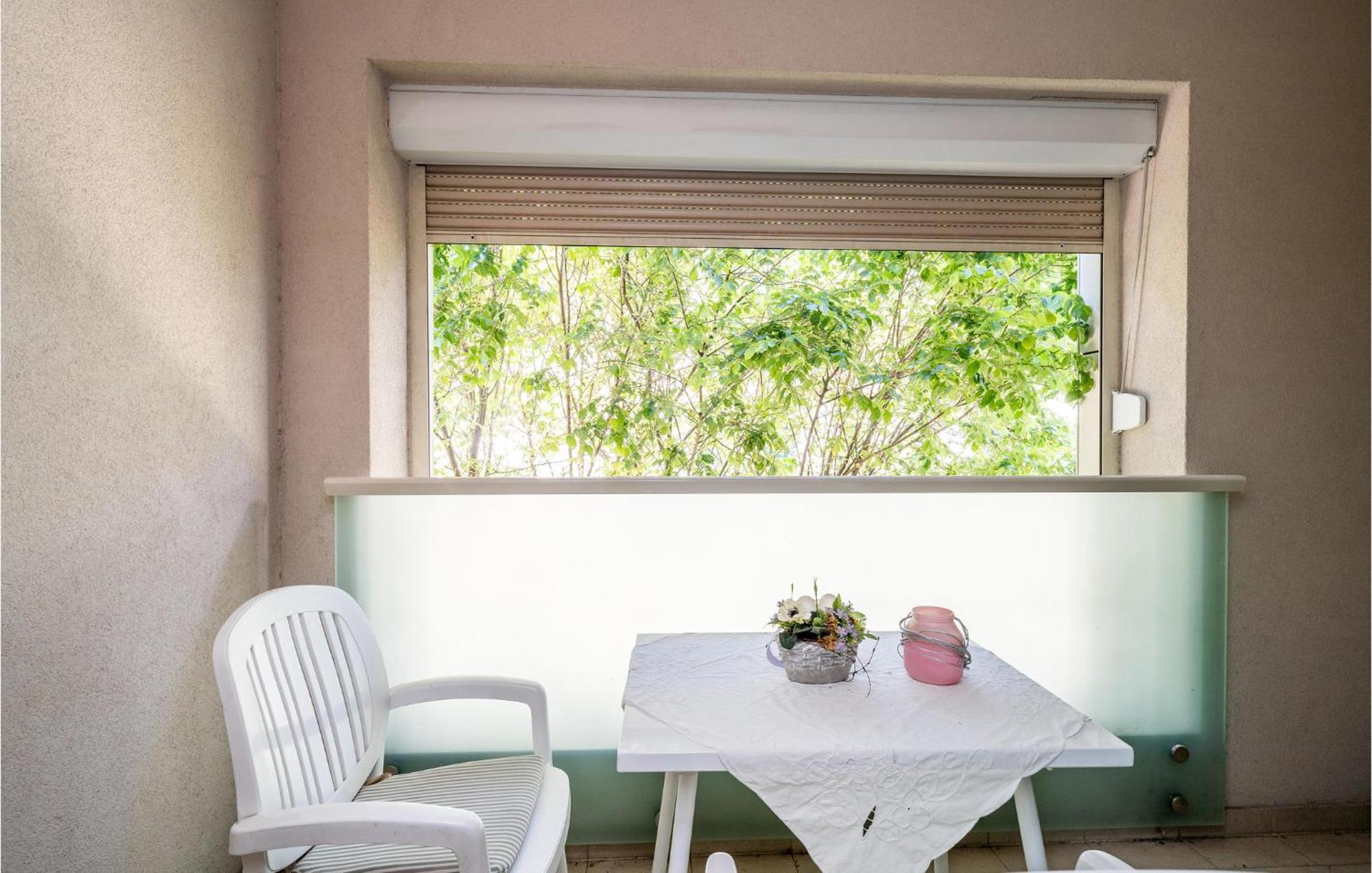 1 Bedroom Amazing Apartment In Dubrovnik Ngoại thất bức ảnh